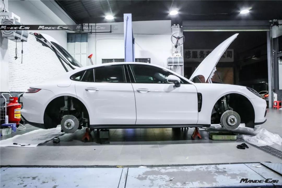 保时捷panamera19寸改装,2021款保时捷panamera4s改装套件