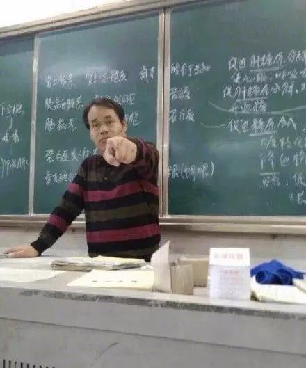 合租室友不关房间门是什么意思,合租女室友每天半夜都出门