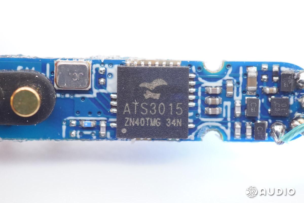 半入耳式降噪耳机jbl,轻量化头戴式无线耳机