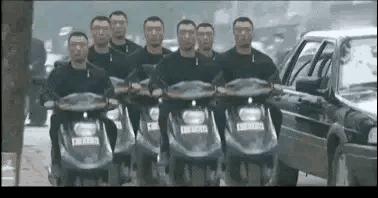 刚租的房子,打扫时发现的前租客留下的东西,要告诉房东吗?