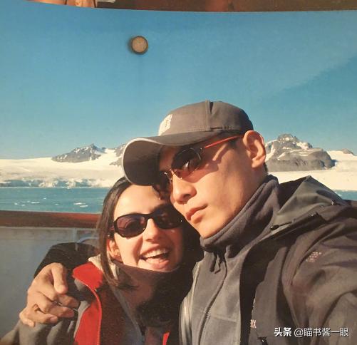 刘烨结婚谢娜是怎样过的,刘烨安娜爱情