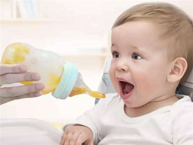 婴儿米粉什么时间吃比较好,婴儿米粉应该什么时候吃最好
