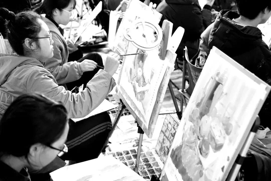 快联考了画得很差怎么办,美术联考多画了几个物体怎么办