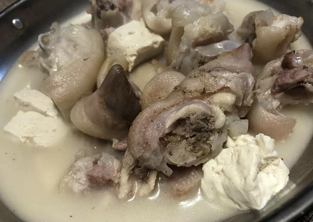 黄豆焖猪蹄的好吃做法,黄豆焖猪蹄的家常做法王刚