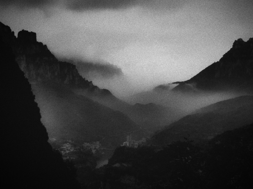 太行井底村视频,太行古村之井底村