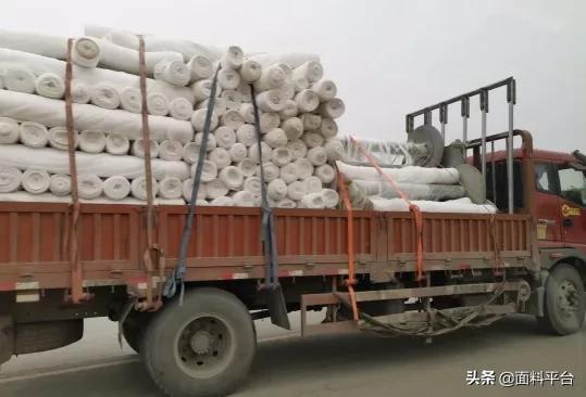 一夜之间：柯桥、盛泽、中大老板都在疯抢1.3亿米涤塔夫超级订单