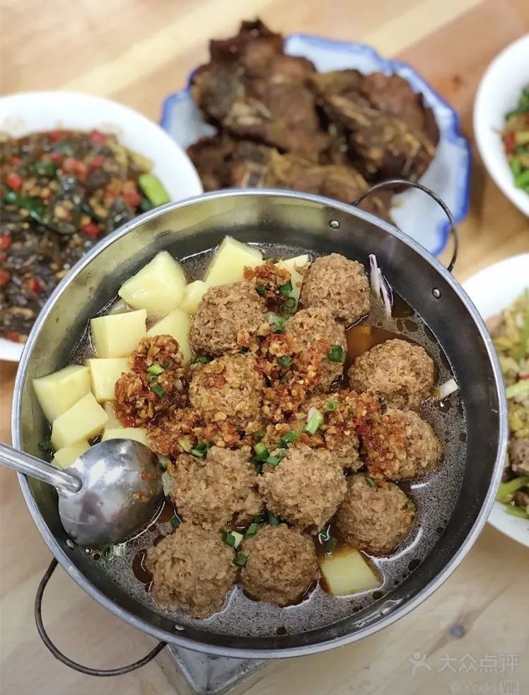 长沙必吃的17家馆子有哪些,长沙岳麓区美食攻略必去的馆子