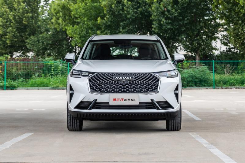 买朗逸低配好还是国产车好,10万买国产车还是买朗逸