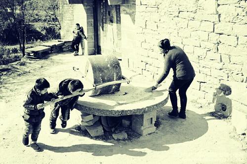 老东北美食油炸糕,北方地区黄米面油炸糕怎么做