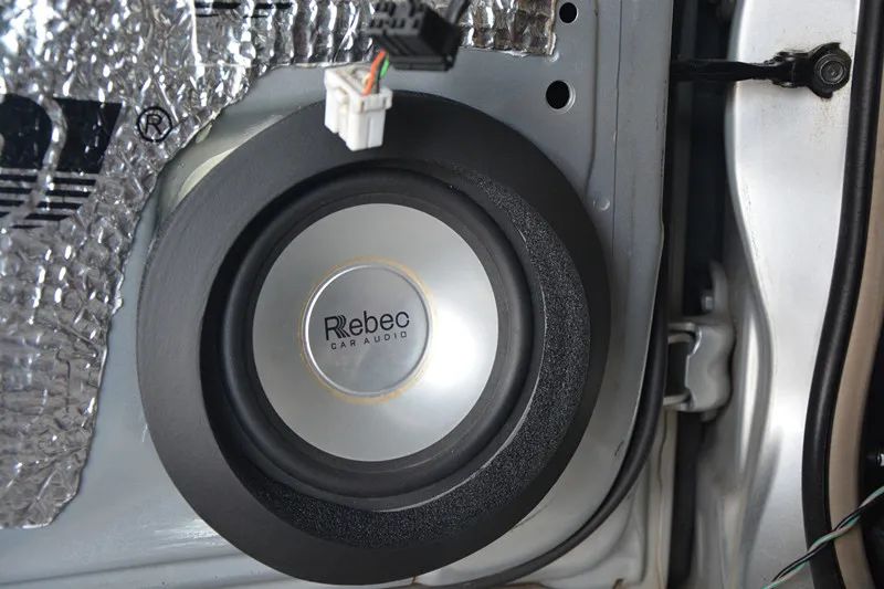 别克新凯越汽车音响改装,别克凯越1.6手动挡音响改装