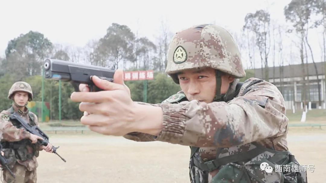 少校副营长能管多少人,两个三等功一个二等功什么军衔