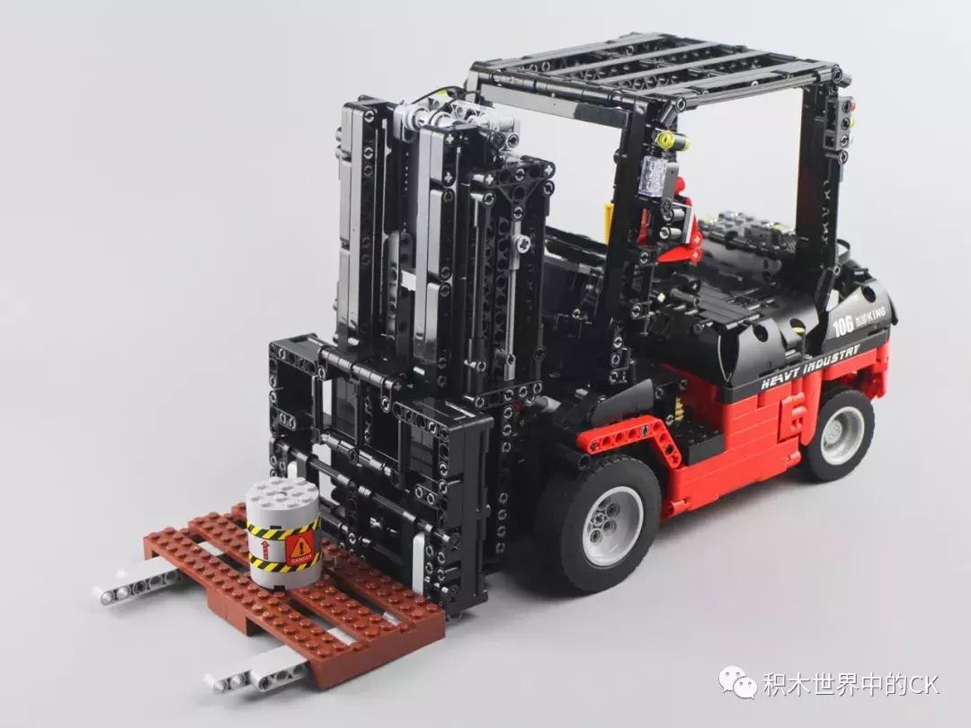 宇星模王2024新品堆高车,宇星模王积木回力车