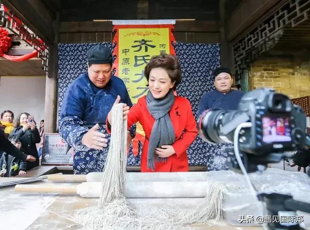 建业樱桃沟足球小镇,郑州樱桃沟建业足球小镇要门票吗