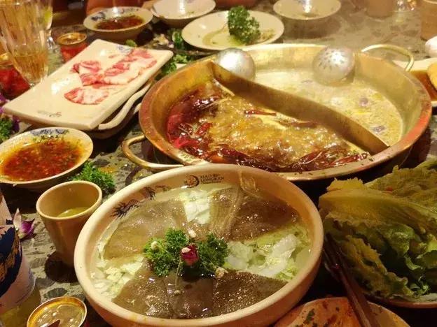 12个出口逛懂石路