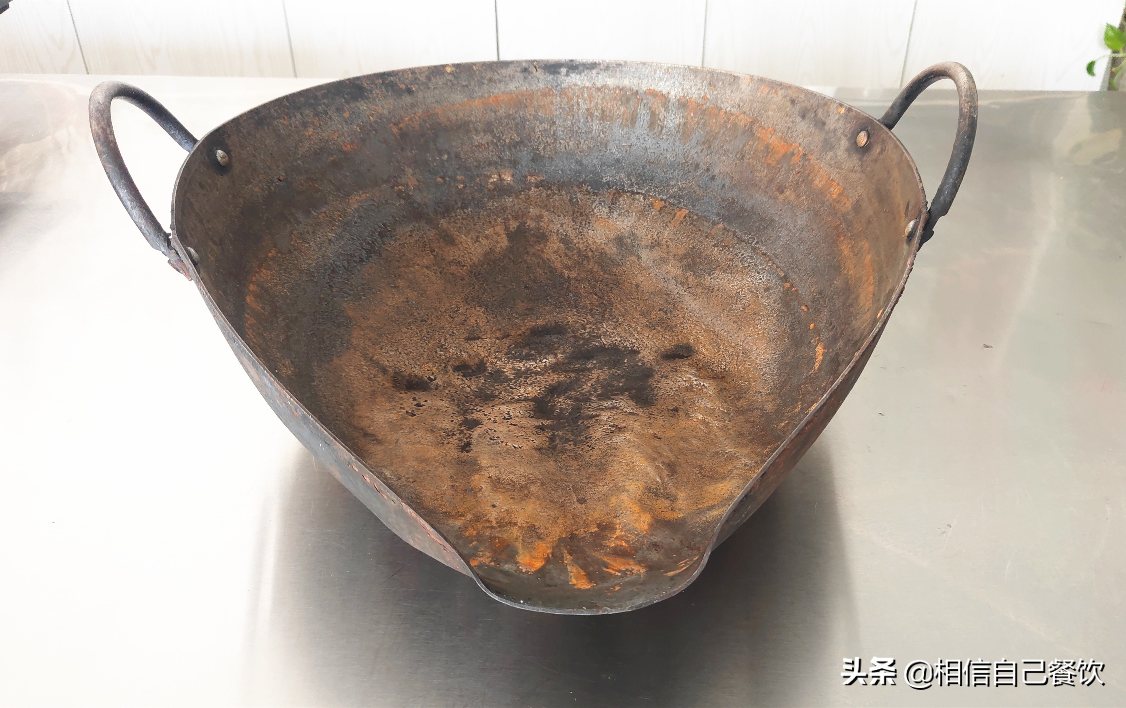 冰糖葫芦不用添加剂不化糖的教程,冰糖葫芦放什么添加剂不化又脆