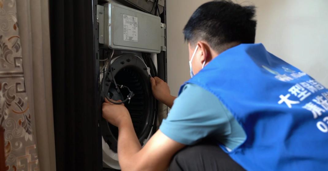 空调不洗太脏只需一个小方法,空调系统跟马桶一样脏