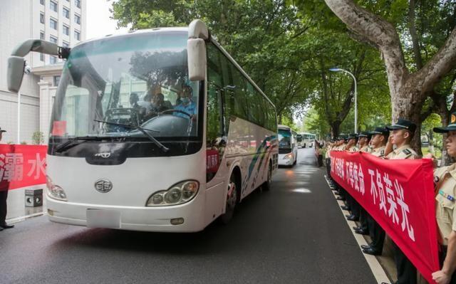 军校学员毕业有时间回家吗,军校什么情况下才能离校