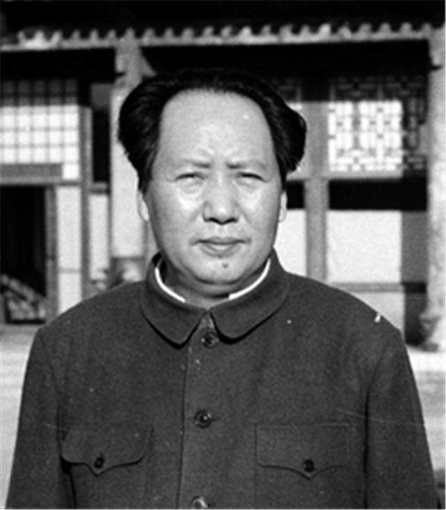 黄祖炎观看晚会，遭凶手枪杀，毛主席得知后一个月内连作3次批示