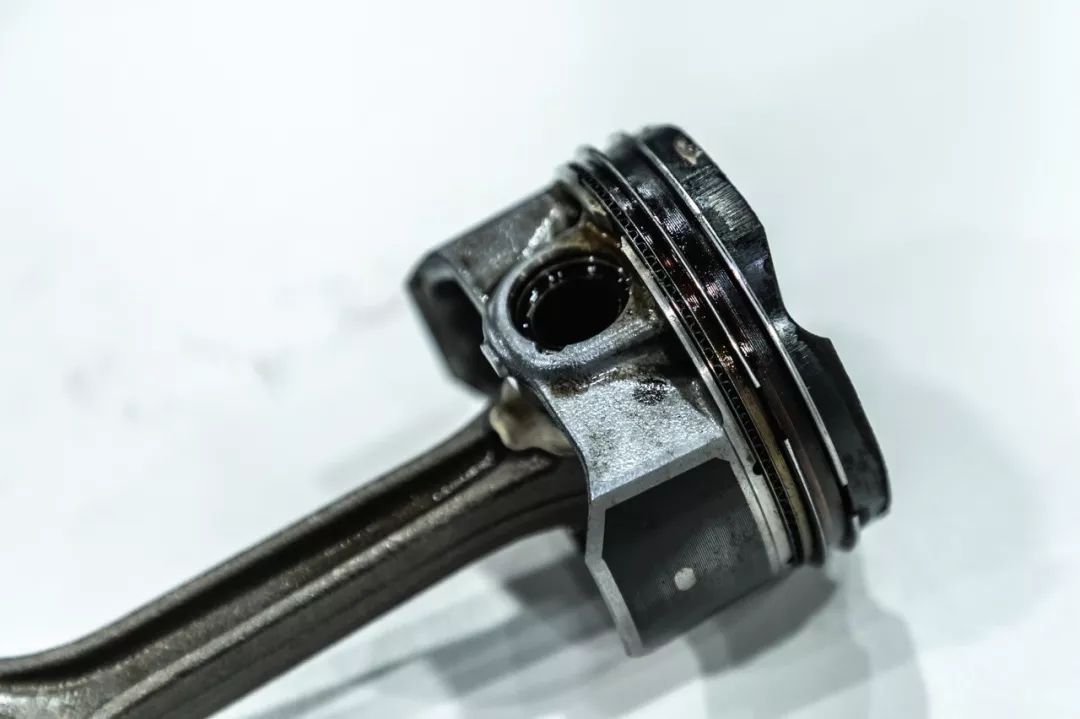 三缸动力差、抖动强？先拆个16万公里的三缸发动机再说|析技