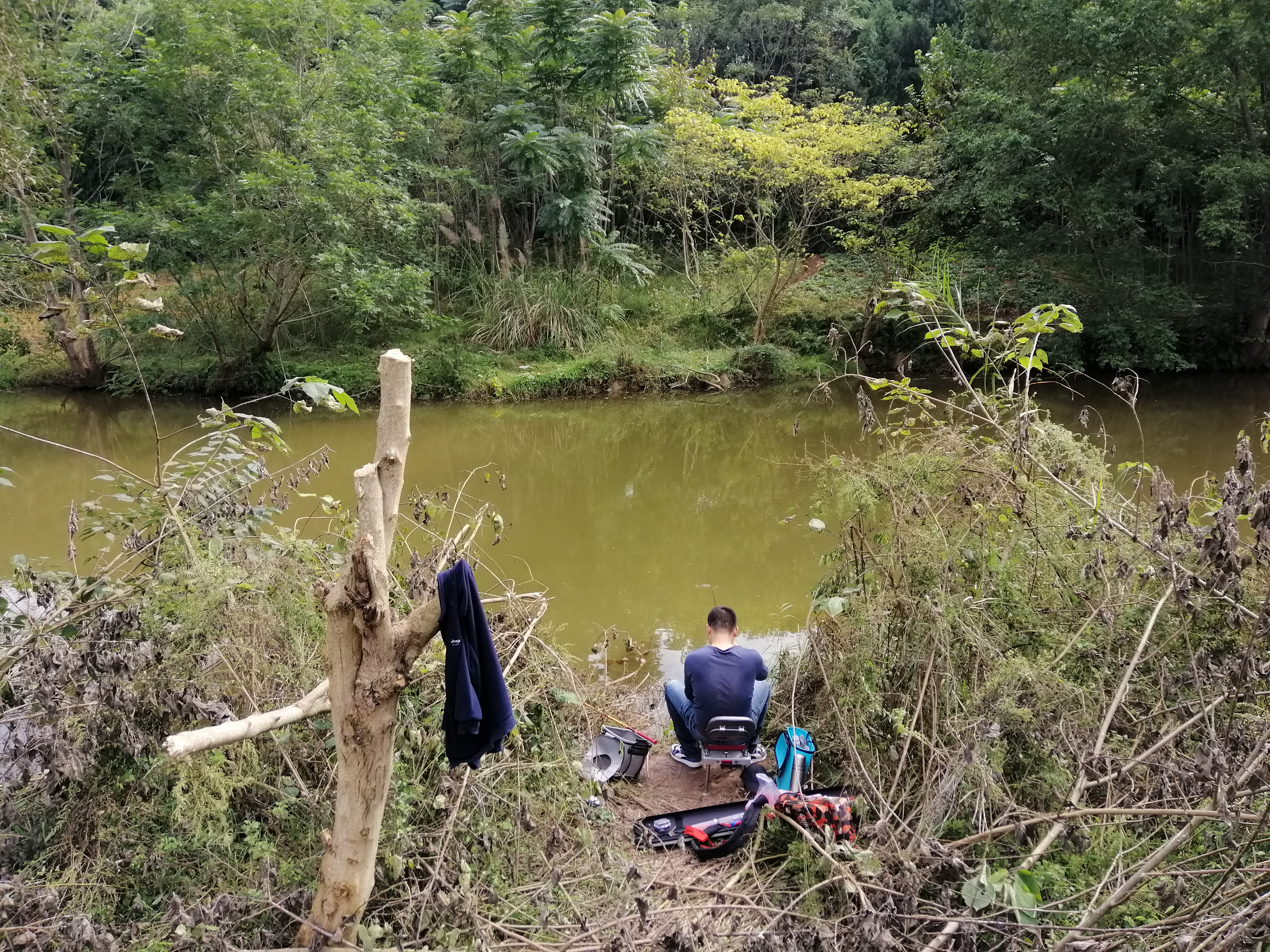 冬季小河沟野钓冰钓,春季小河钓鱼线组搭配