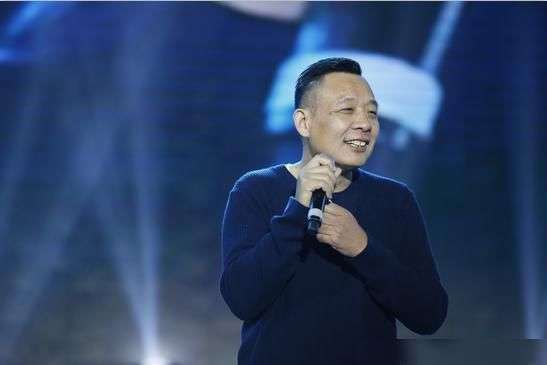 穷小伙靠销售赚上亿,穷小伙卖食品年赚千万