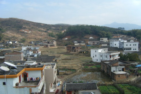 坟地上建房子有什么讲究,坟地上建房子对人有什么影响