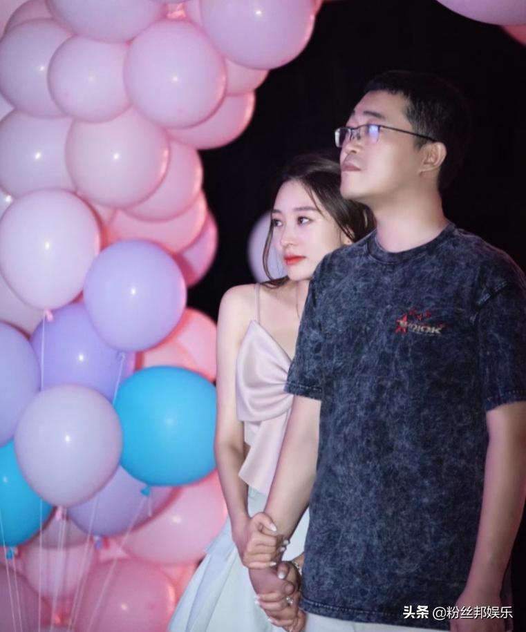 几十万打造宜昌豪横求婚，现场花艺师就35位，YY阮君与前男友结婚