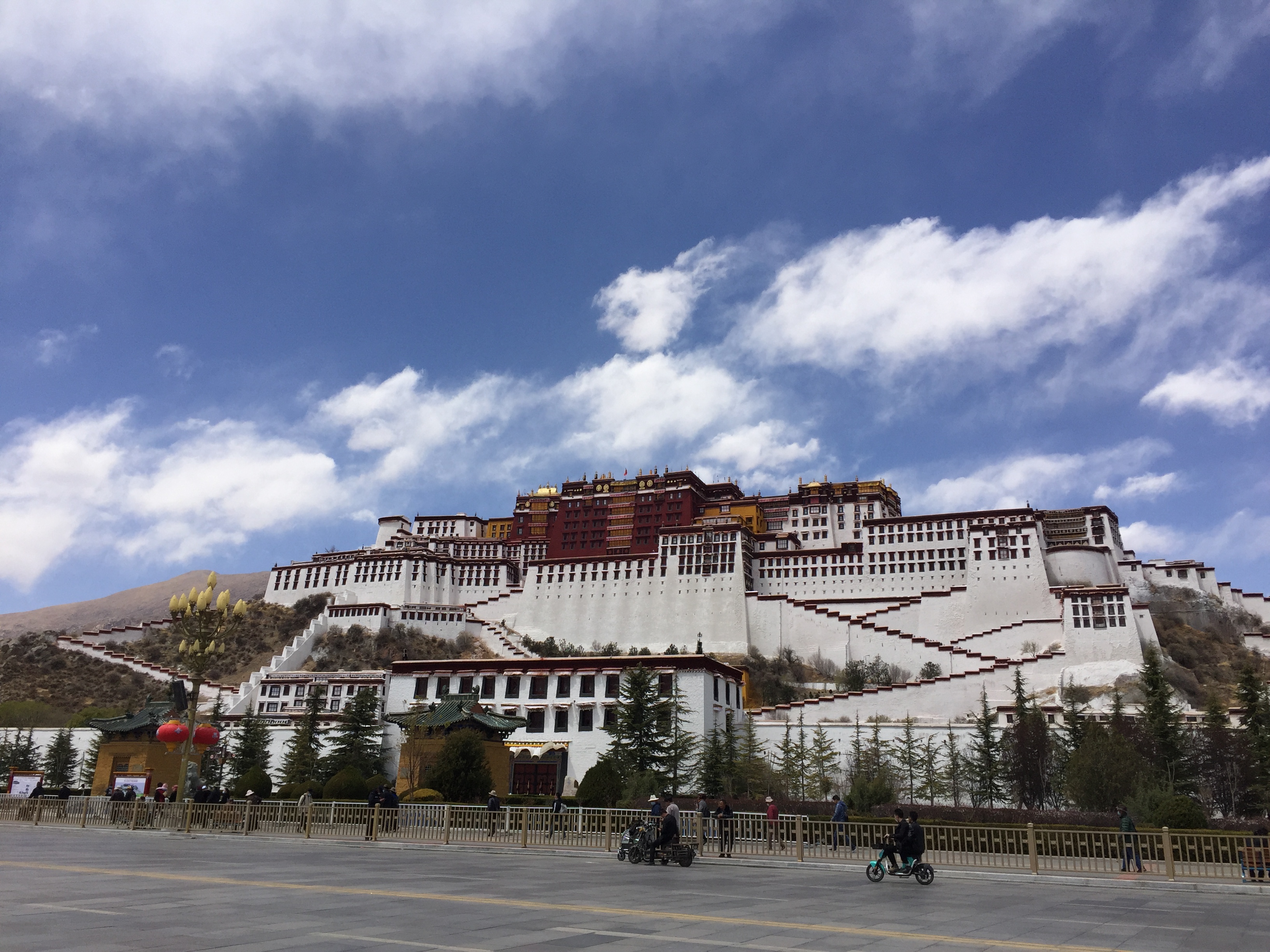 318川藏线自驾游别克,轿车可以自驾游西藏318川藏线