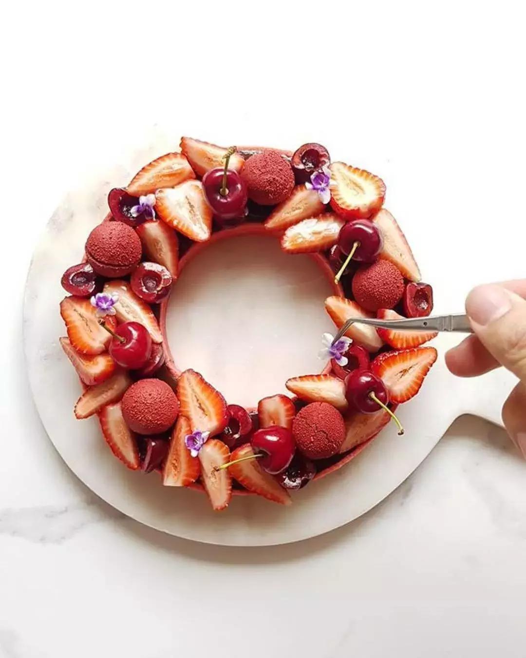 有颜色的马卡龙怎么做,如何做出简单的马卡龙