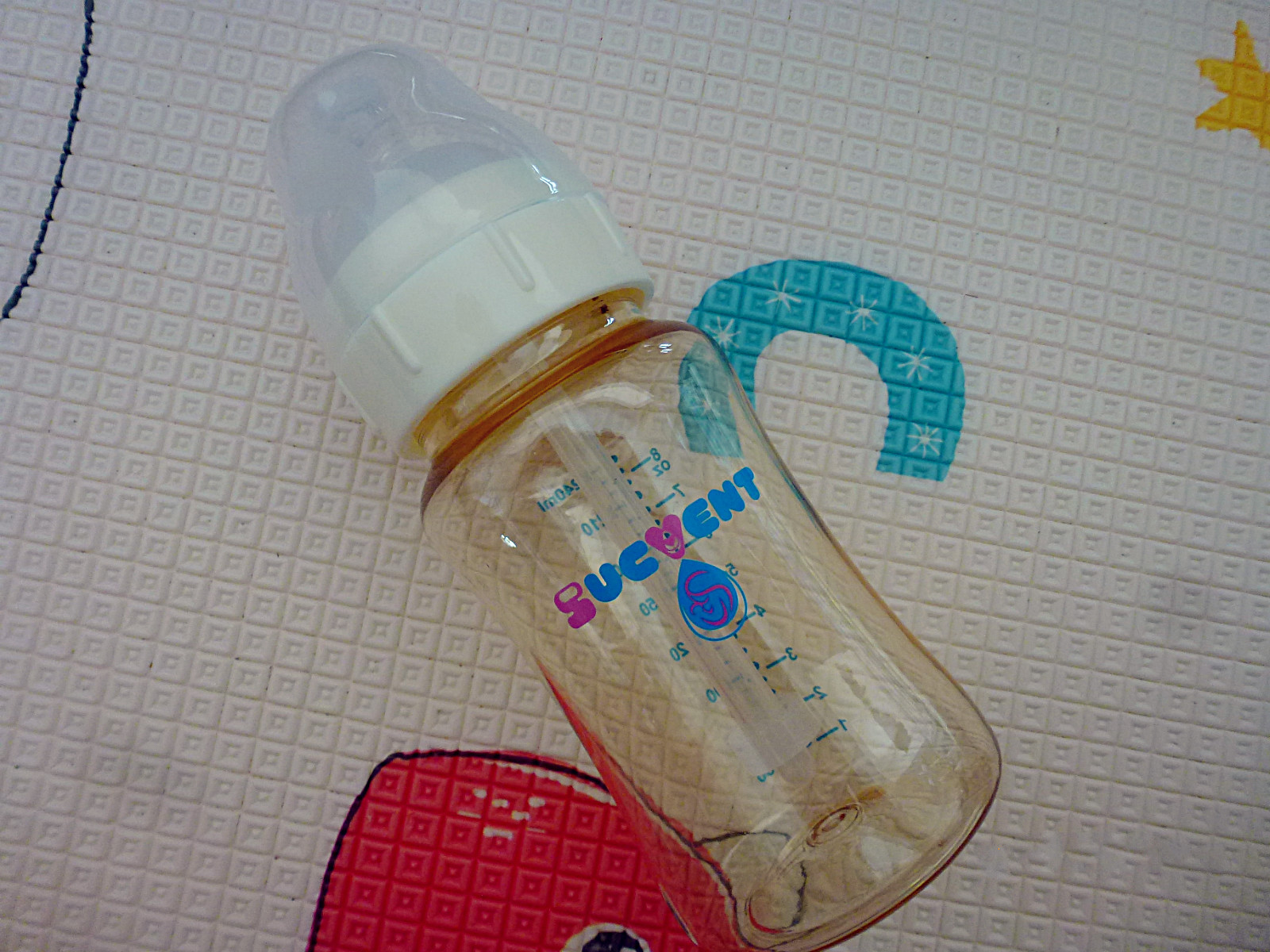 奶瓶玻璃防胀气防呛奶推荐,奶瓶0-12个月防胀气防摔防呛奶