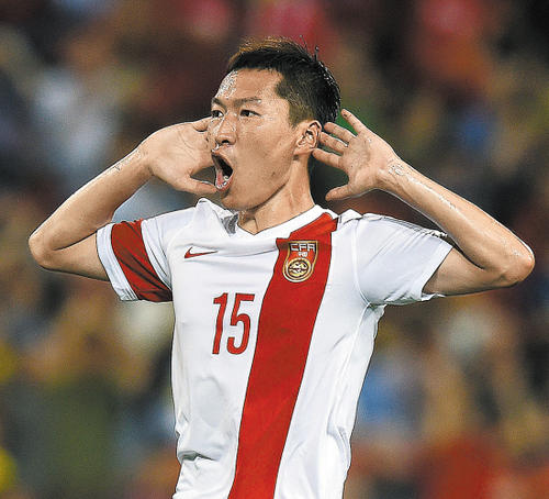 别再骂高薪低能！面对武汉肺炎中国足球人都在尽力