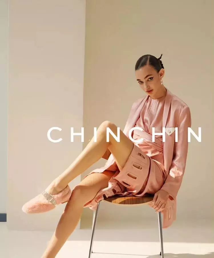 小个子女生靴子推荐夏季,小个子适合穿的靴子高度