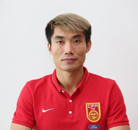 郑智参加了几次亚洲杯,郑智最强中场