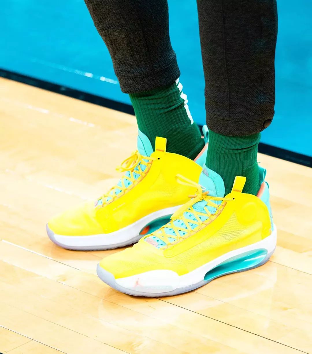 哈雷尔上脚球鞋锐步,nba上脚球鞋排行榜kd16