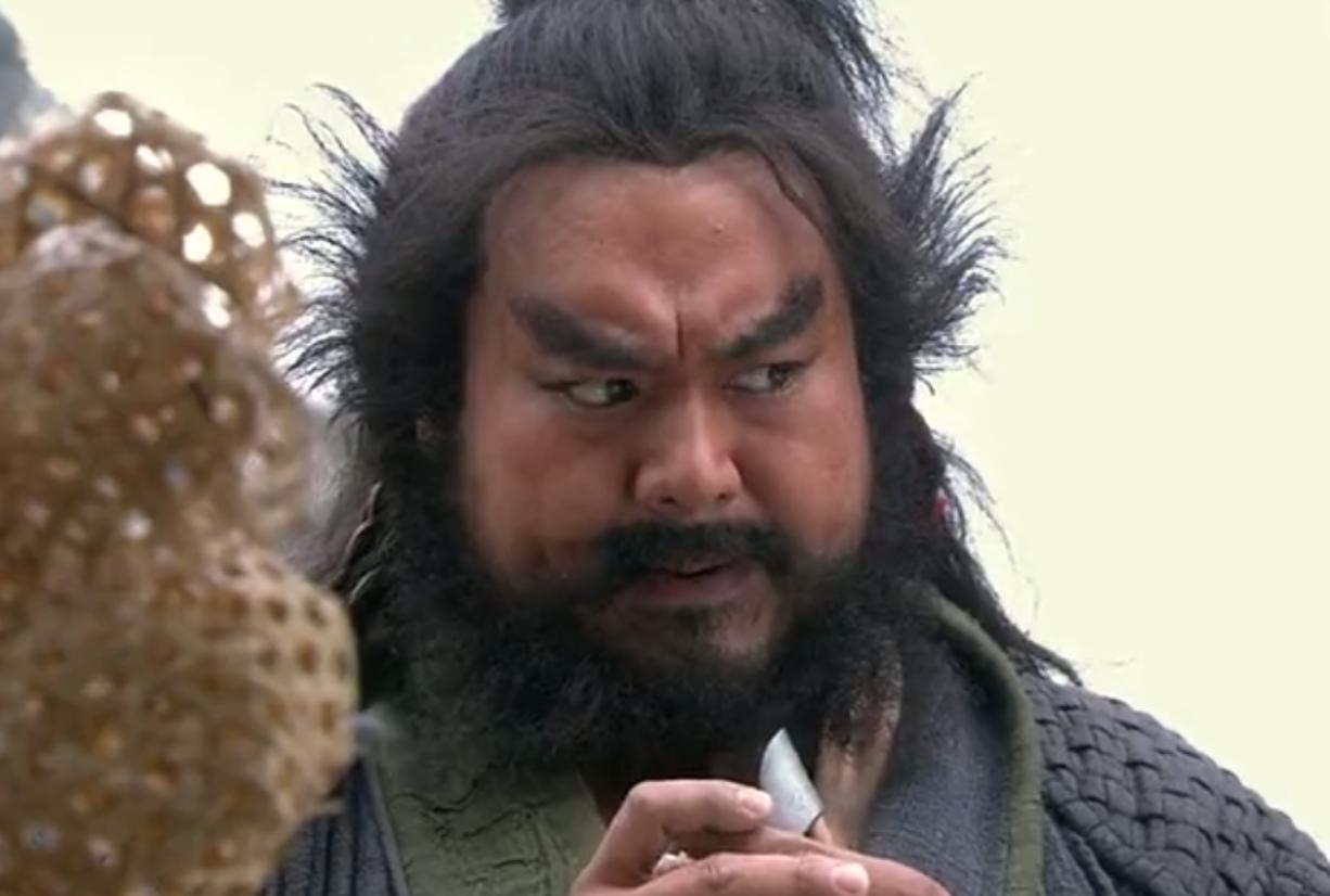 水浒中真正伪善的是何人？不是宋江吴用，李逵看似忠义实则是小人