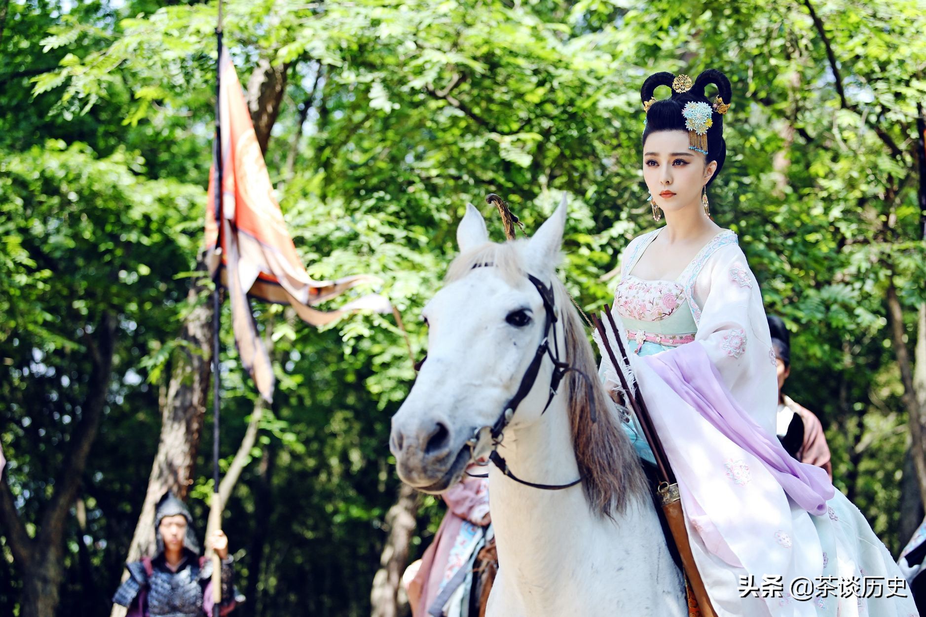 武则天在位时唐朝称什么,武则天生前叫什么