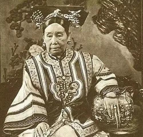 活着不好吗？居然自己“申请”被凌迟处死！史上之最