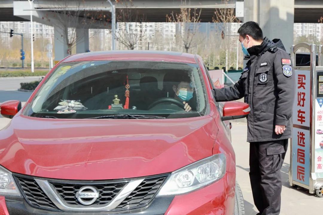 视觉|一家东风南方4S店复工前的日常