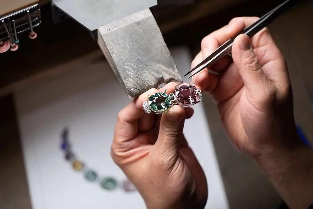 tiffany蒂芙尼蓝搭配色,tiffany蒂芙尼蓝配色