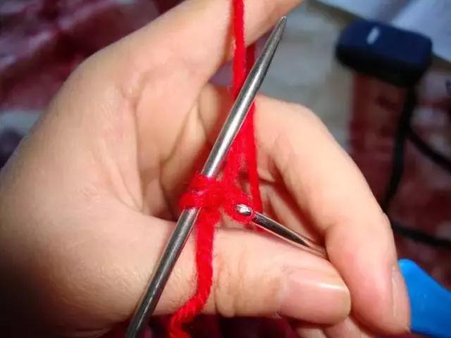 保暖实用的中青年人冬季高腰毛线鞋编织，附详细图解教程