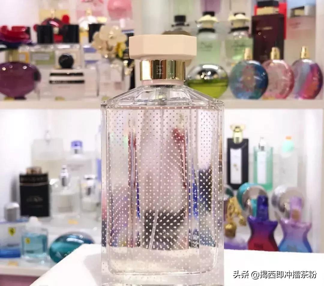 香港本地人喜欢的潮店,香港潮牌折扣店在什么地方