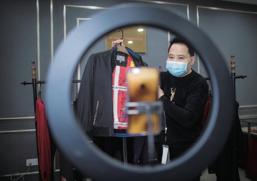 疫情下的鞋服行业 (疫情影响鞋服行业)