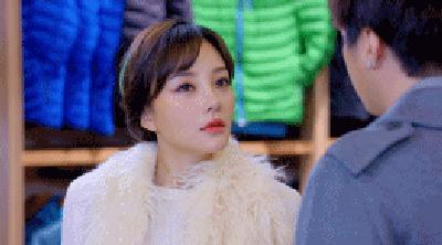 李小璐自曝还未走出目前困境,李小璐最近新爆料