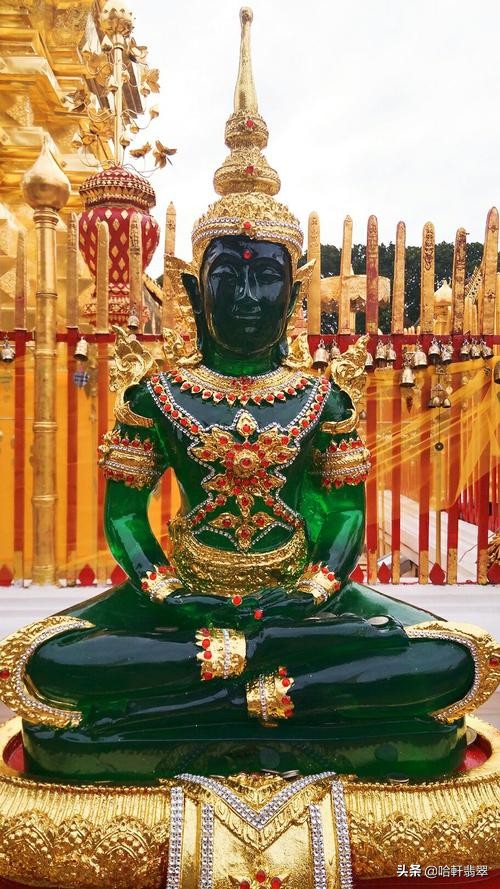 泰国最贵的翡翠玉佛,价值十亿的翡翠玉佛