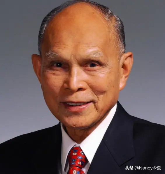 霍英东身高多少 (霍英东爵士)