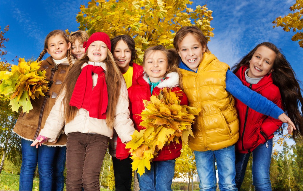 孩子老是打人家长怎么办,孩子动不动打人怎么治