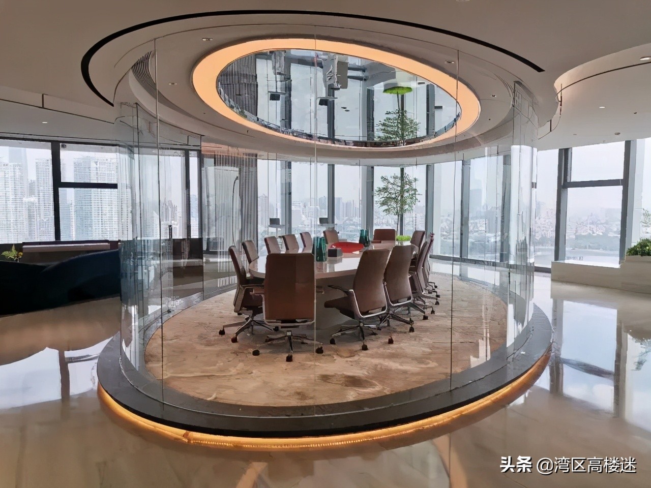 广州琶洲西|高220米的复星国际中心​；珠江首排，TCL大厦