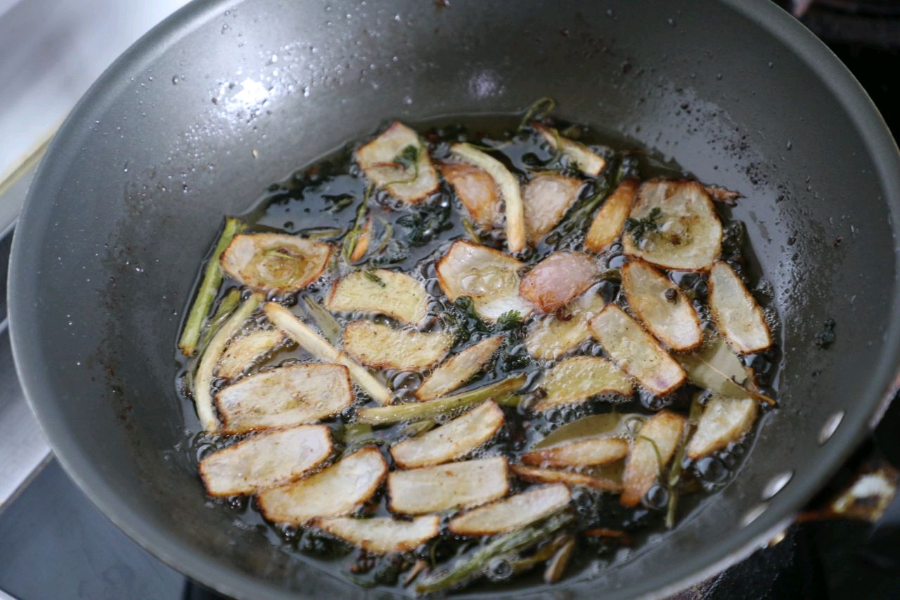 凉拌辣椒油怎么做好吃又香的,辣椒油最好吃做法