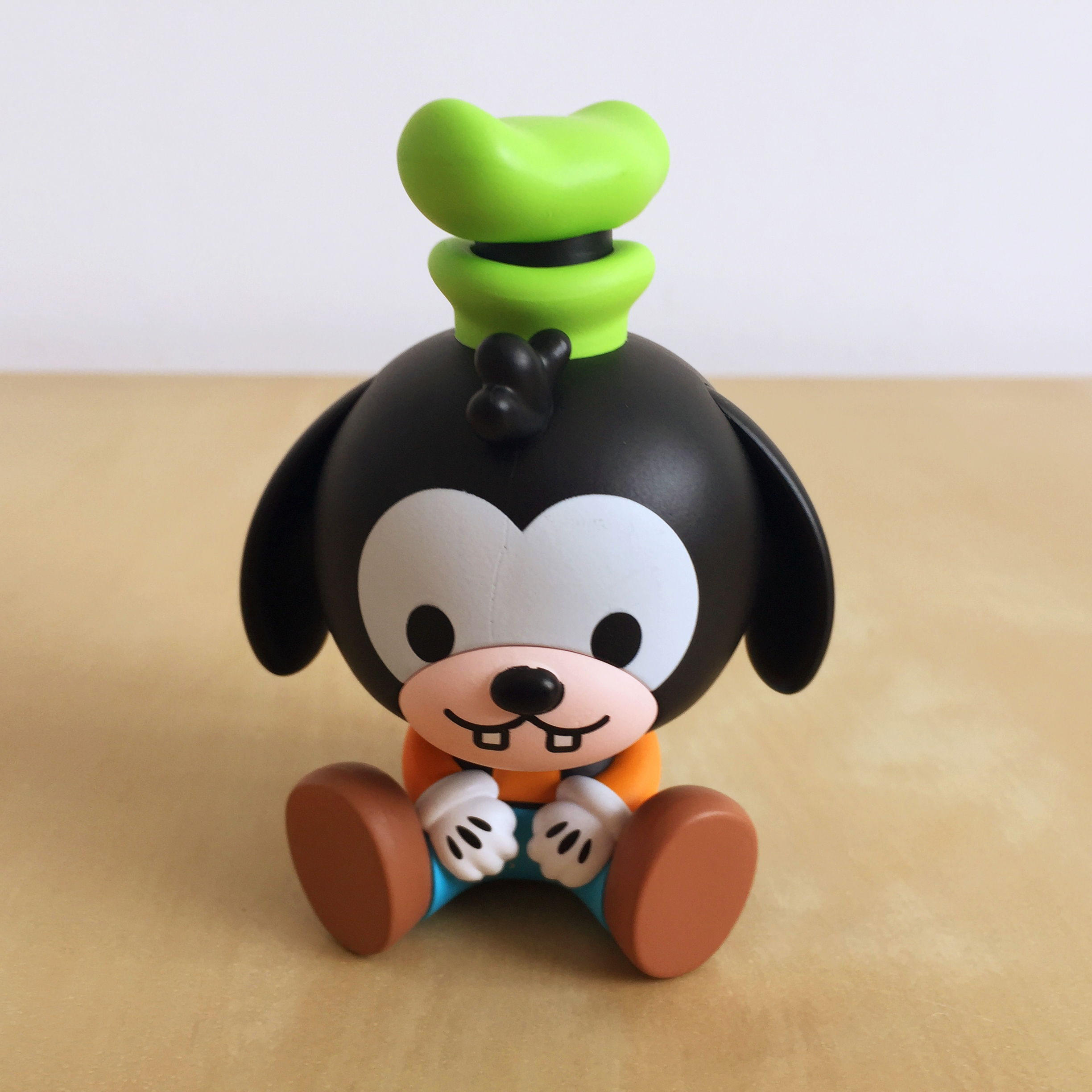 迪士尼米奇爬墙玩具盲盒,迪士尼米奇有趣的玩具