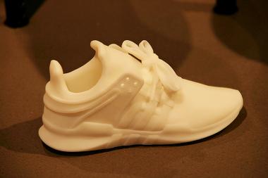 手板模型制作工艺流程解密,手板模型需要用实际材质做吗